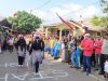 Masyarakat Desa Kelong Bintan Meriahkan Gerak Jalan Sambut HUT ke-78 RI