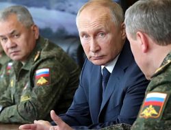 Vladimir Putin Keluarkan Dekrit Paksa Tentara Bayaran Setia pada Rusia