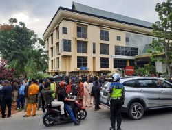 Warga Melayu Tetap Unjuk Rasa di Kantor BP Batam