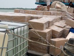 Bea Cukai Tangkap Kapal Pengangkut 30 Juta Batang Rokok Ilegal di Perairan Riau