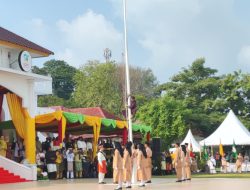 Panjat Tiang Bendera saat Upacara HUT ke-21 Kepri, Bang Mar: Spontan Pas Lihat Tali Lepas