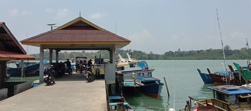 Pelabuhan Pantai Indah