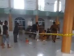 Jemaah Masjid Al Falah Jatuh dari Plafon saat Bersihkan Genangan Air