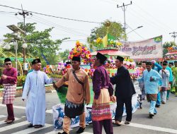 HKS Tanjungpinang Peringati Maulid Nabi Lewat Pawai 1.000 Bunga Telur