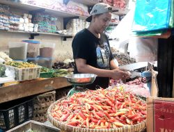 Harga Cabai Setan di Pasar Bintan Centre Tembus Rp76 Ribu Per Kilogram
