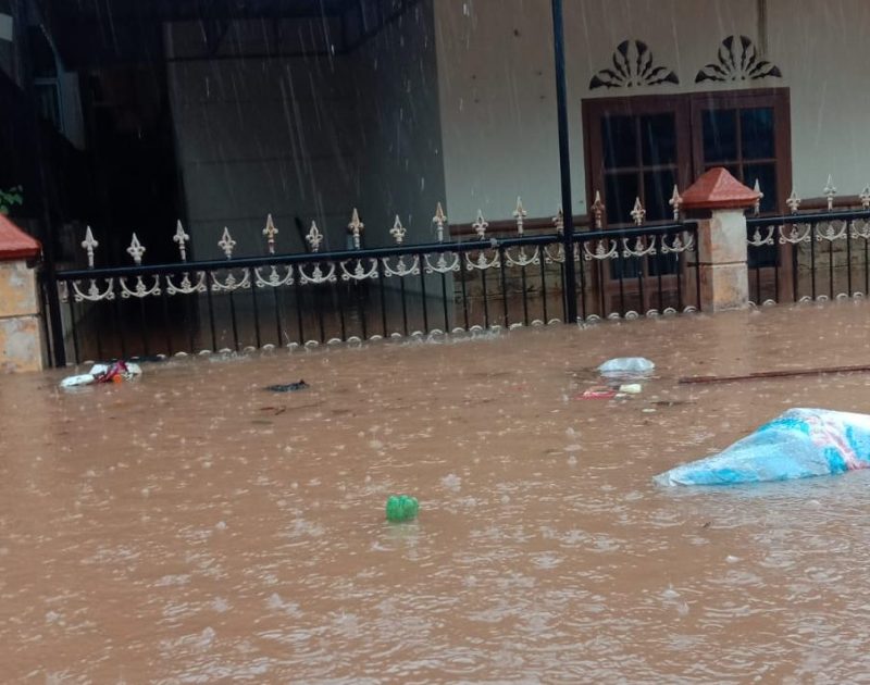 Banjir di Perumahan Taman Harapan Indah