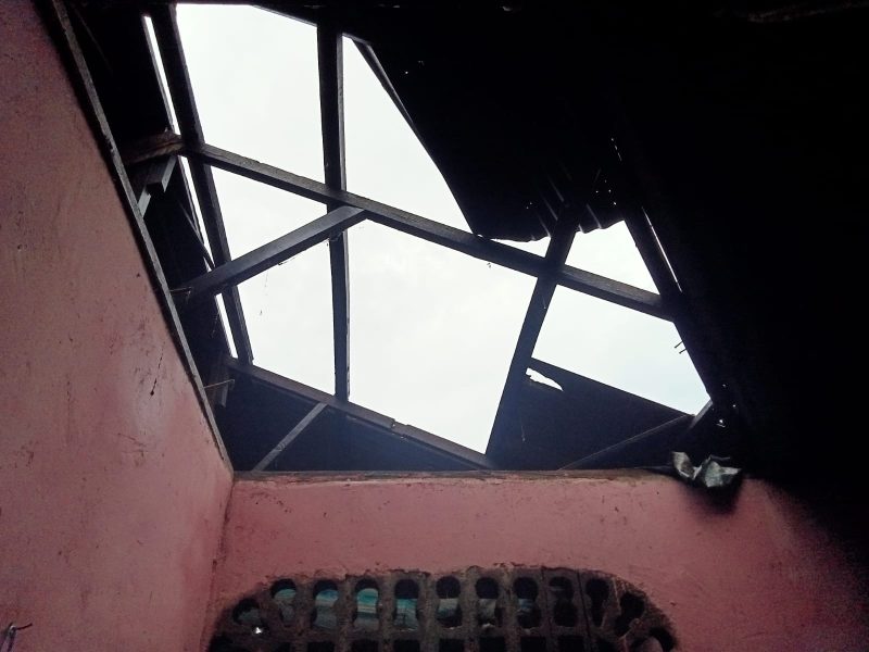 Atap Rumah Warga Kena Angin Puting Beliung