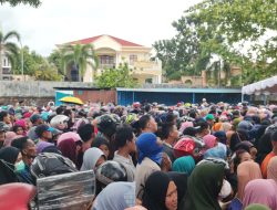 Operasi Pasar Murah di Tanjungpinang Semrawut, Warga Berdesakan sampai Ada Pingsan