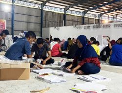 KPU Batam Temukan 399 Lembar Surat Suara Rusak untuk Pemilihan DPR RI