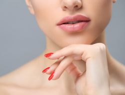Rahasia Merawat Bibir Kering dan Hitam dengan 5 Metode Efektif