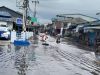 Sejumlah Jalan Utama Tergenang Banjir Rob di Tanjung Uban