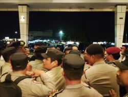 Sidang Pleno Hasil Penghitungan Suara KPU Tanjungpinang Ricuh, Polisi Amankan 1 Saksi