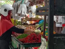 Jelang Ramadan, Harga Cabai dan Ayam Potong Naik di Pasar Barek Motor Kijang