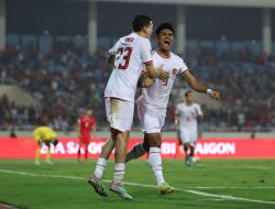 Timnas Indonesia Tekuk Vietnam 3-0 di Hanoi, Erick: Kemenangan Bersejarah