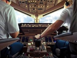 Pilot-Kopilot Batik Air Diberhentikan, Usai Ketahuan Tidur saat Penerbangan Kendari-Jakarta