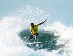 Rio Waida, Surfer Indonesia Raih Tiket ke Olimpiade Paris 2024