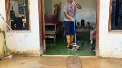 Kerap Dilanda Banjir, 25 KK Warga Kampung Tembesi Tower Batam Diungsikan