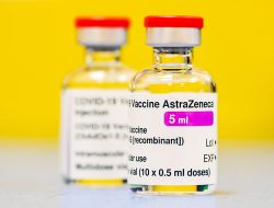 Vaksin AstraZeneca Digugat, Sebabkan Cedera Serius hingga Kematian