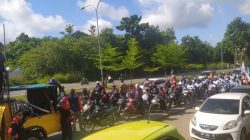 Ribuan Buruh Berkumpul di Panbil Mall Bersiap Gelar Aksi Demonstrasi