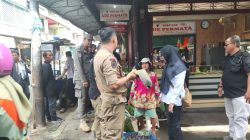 Pemkot Tanjungpinang Tertibkan Pedagang Kaki Lima di Sekitar Pasar Encik Puan Perak