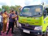 BRK Syariah Salurkan Mobil Sampah ke Pemkab Bintan