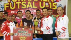 Tim SMPN 1 Juara Turnamen Futsal U-15 Polres Karimun