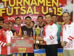 Tim SMPN 1 Juara Turnamen Futsal U-15 Polres Karimun