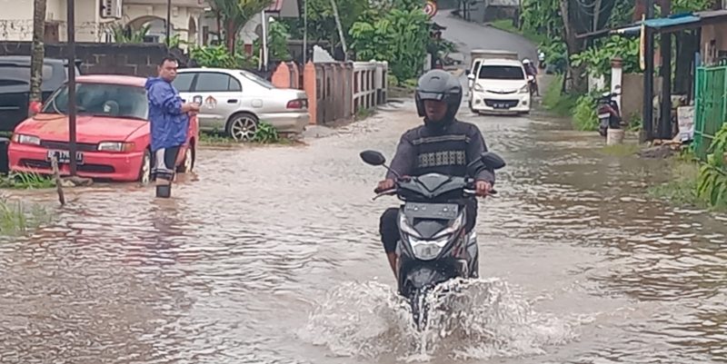 Jalan Damai Banjir