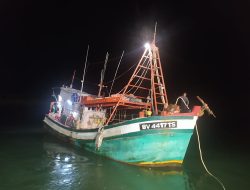PSDKP Tangkap Kapal Ikan Asing Berbendera Vietnam dan Malaysia di Laut Natuna-Selat Malaka