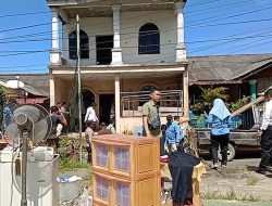 PN Tanjungpinang Eksekusi Pengosongan Rumah di Griya Senggarang