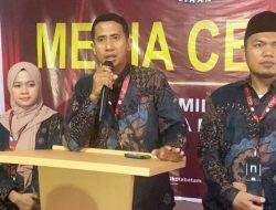 KPU Batam Temukan Ratusan Lembar Surat Suara Rusak