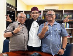 Temui Ustaz Abdul Somad, Paslon FirE Minta Doa Restu Maju di Pilkada 2024 Karimun