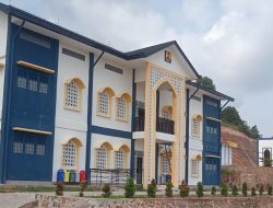 Asrama Qur’an Center Tanjungpinang, Perjuangan Cen Sui Lan untuk Generasi Muda