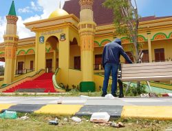 Atasi Masalah Sampah di Tugu Sirih Tepilaut, Sekda Kepri: Tahun Depan Kita Sediakan Tong Sampah