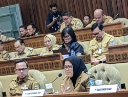 Plt Gubernur Marlin Lapor ke Komisi II DPR RI Pilkada di Kepri Kondusif