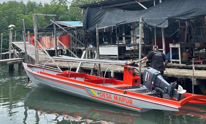 Speed Boat Desa Mapur