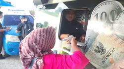 Mobil Keliling Penukaran Uang